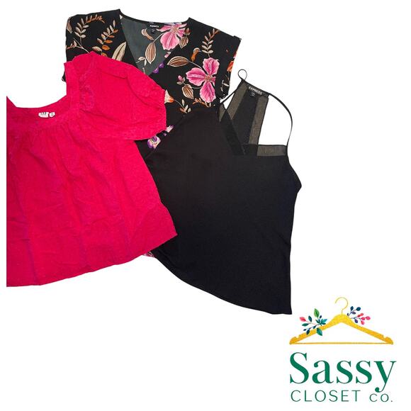 Bundle – 3 Women’s Tops XS – Express Floral + Gap Pink + Express Halter – EUC - Picture 1 of 9